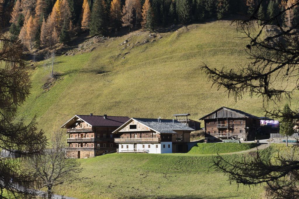 Alfenalm - Ferienwohnungen am Berg - Giatla Haus Innervillgraten Exterior foto